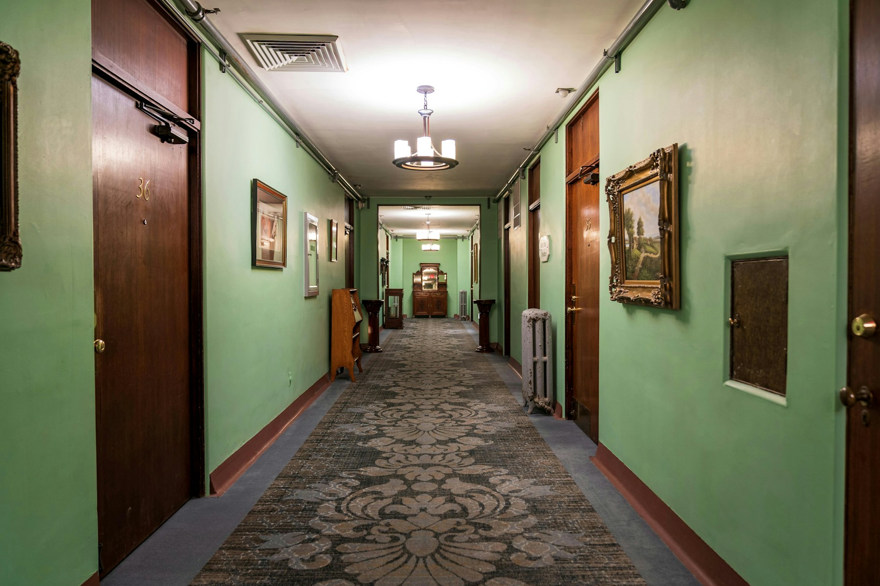 Commercial broadloom carpet in a hotel hallway serving Boston